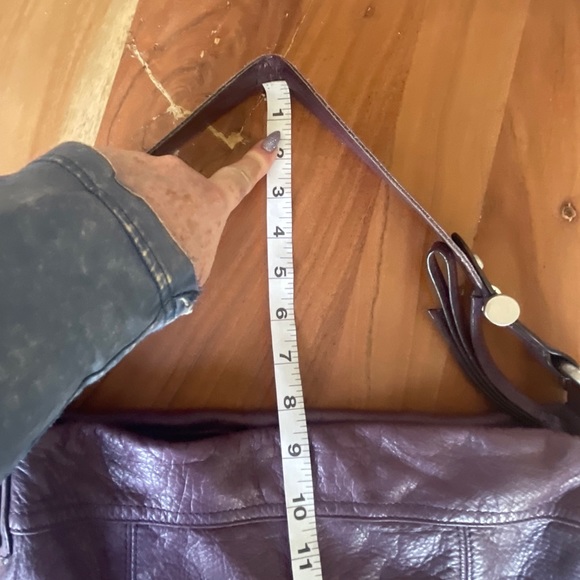 B. Makowsky Silver Trim Soft Purple Leather Hobo Shoulder Bag Purse Handbag - Picture 12 of 13